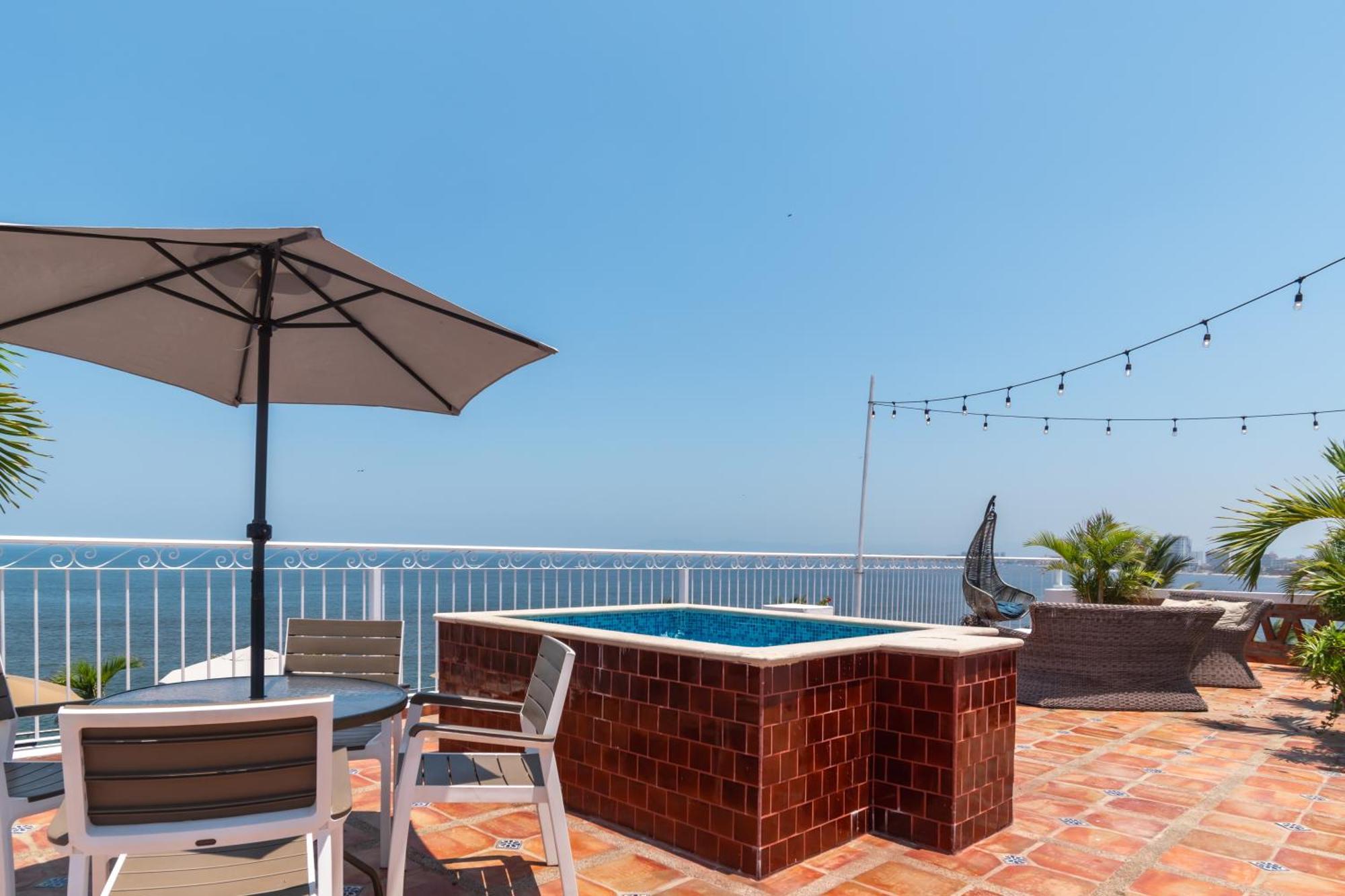 Exclusive Penthouse Doña Ernestina private terrace 360 plunge pool