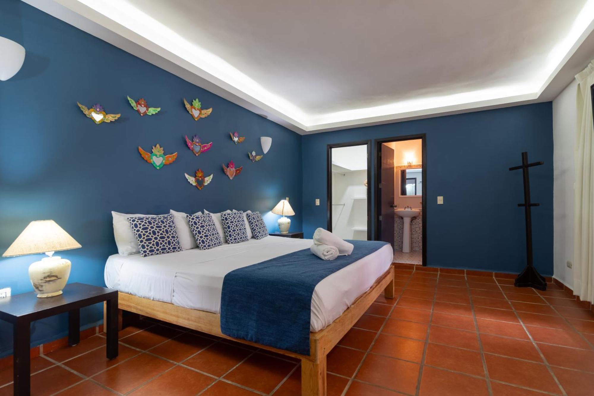 1 Bedroom grand suite with balcony,1614358394:JPEG