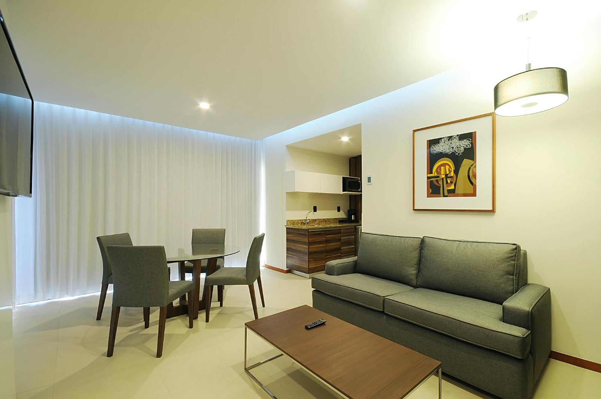 King Suite Balcony City View Top Floor