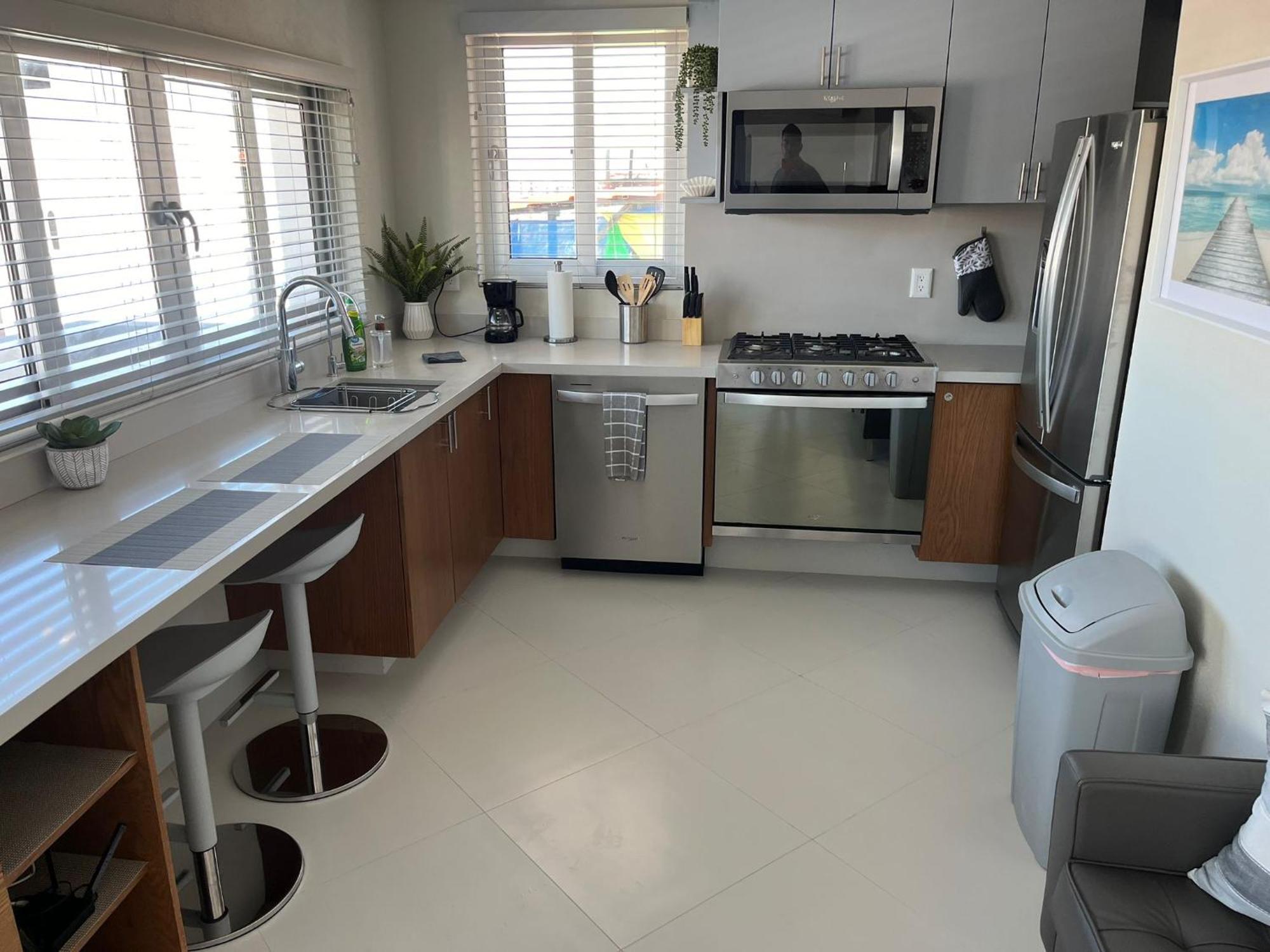 Suite Apartment,1635979965:JPEG