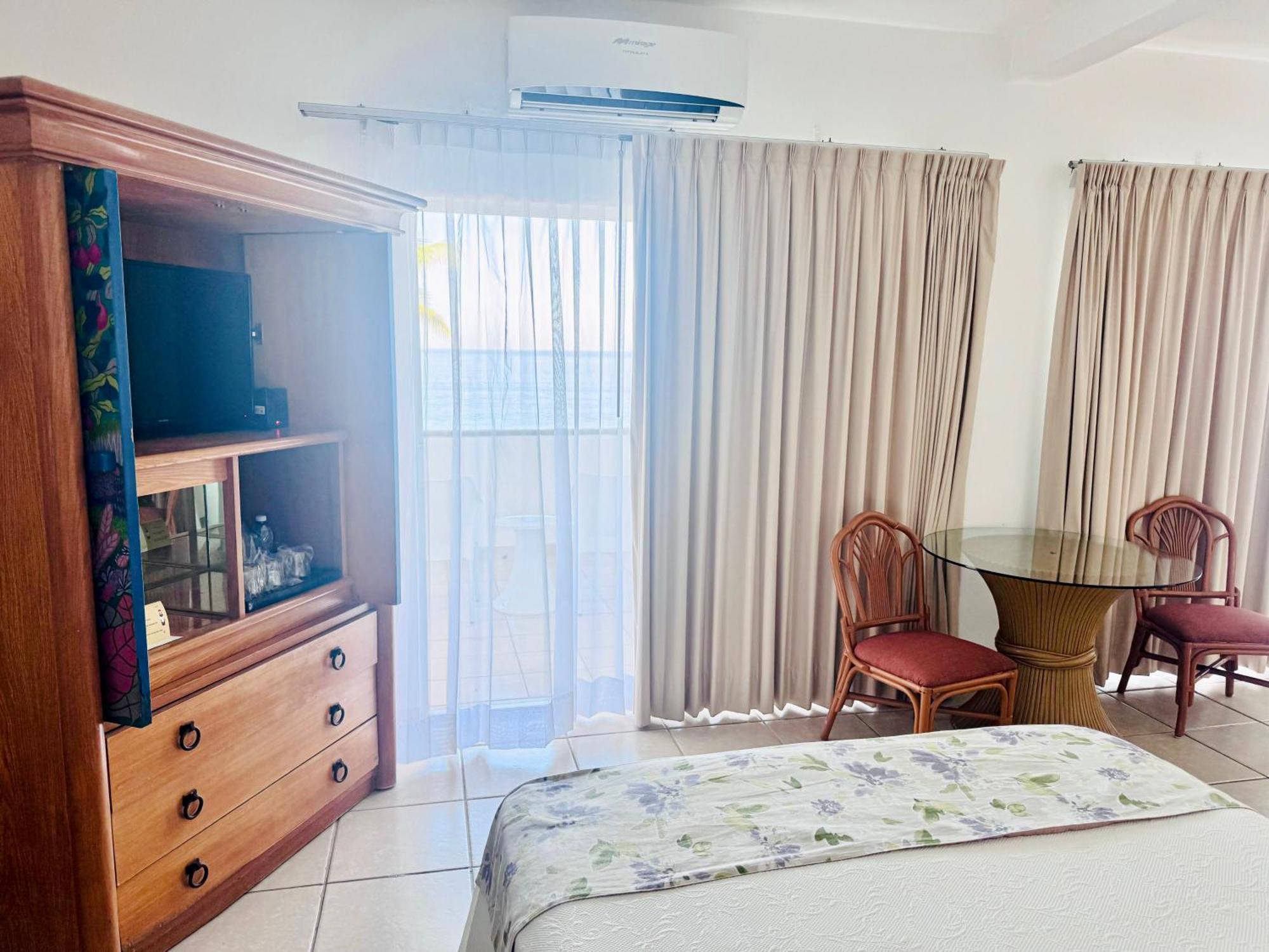 Deluxe Twin Room Sea View