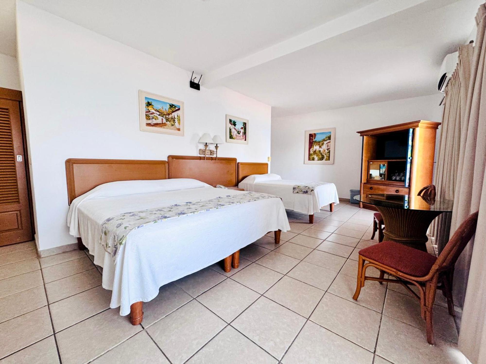Deluxe Twin Room Sea View
