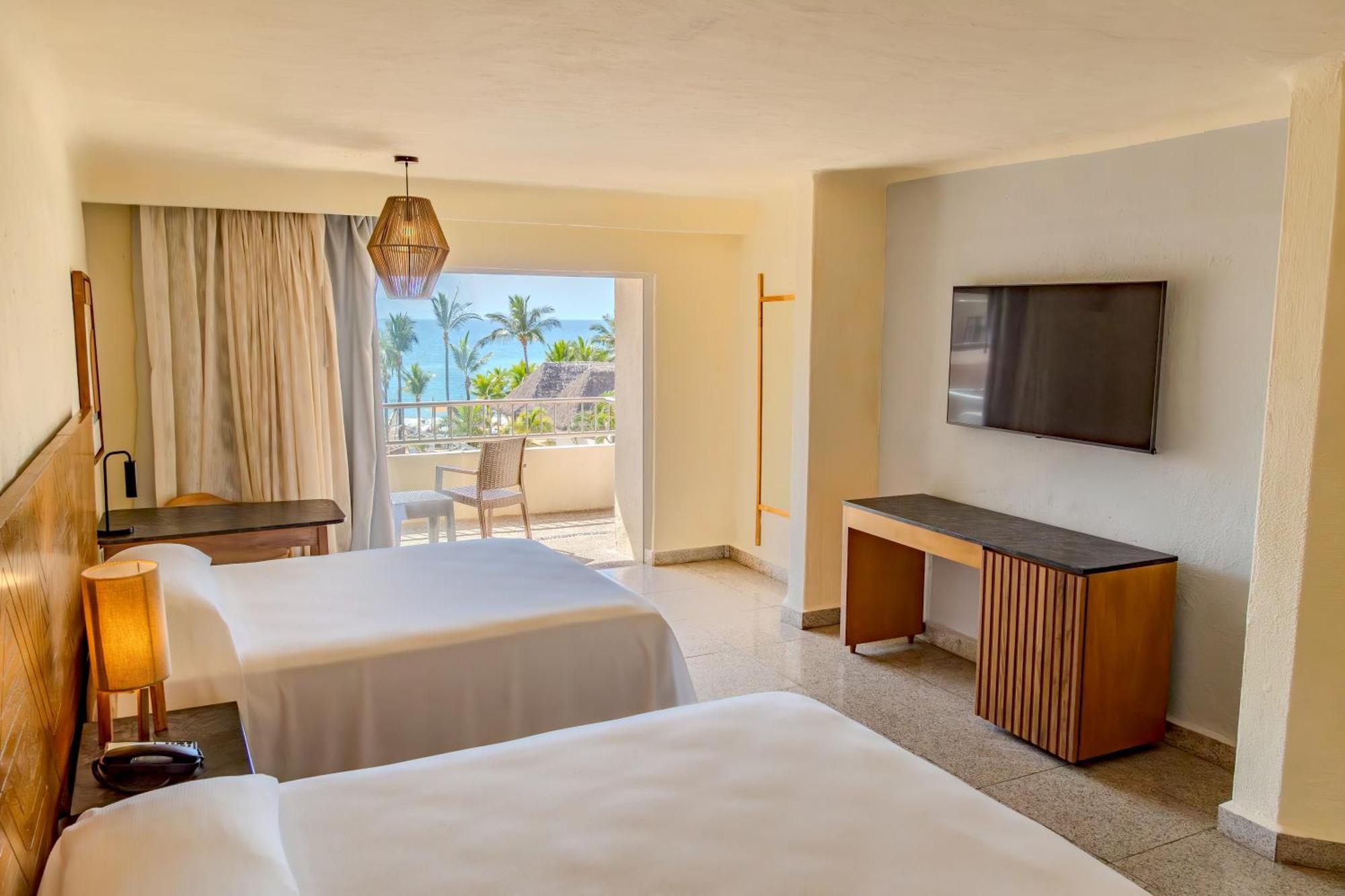 Deluxe Double Room Side Sea View
