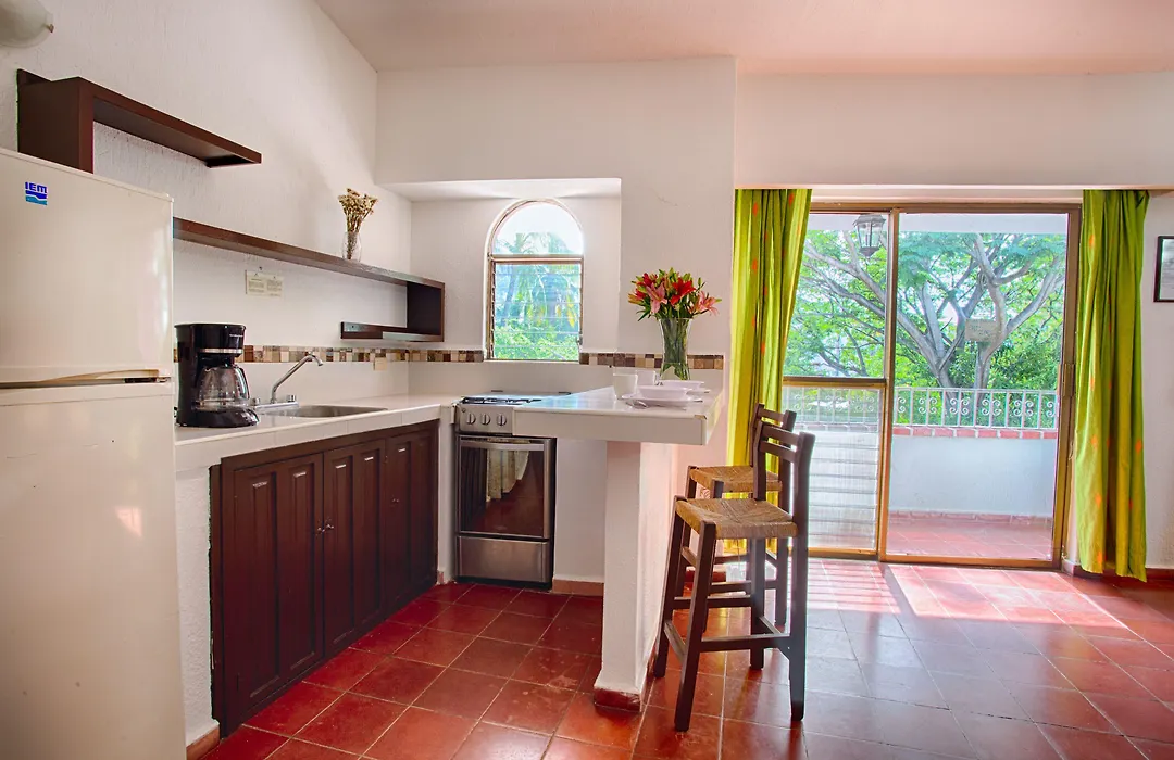 Suites Plaza Del Rio - Family Hotel Malecon Centro-1