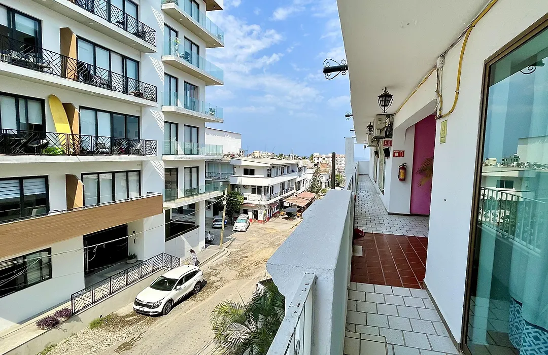 Paloma Del Mar (Adults Only)-1
