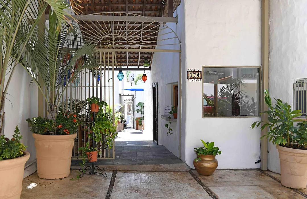 Petit Hotel Pilitas (Adults Only)-1