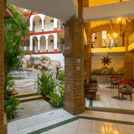 Hotel Encino Malecon Centro Puerto Vallarta-3