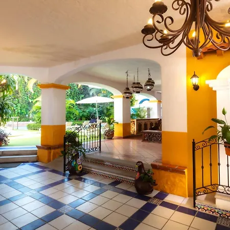 Los Arcos Suites-3