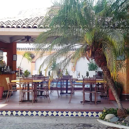 Hotel & Suites Coral-2