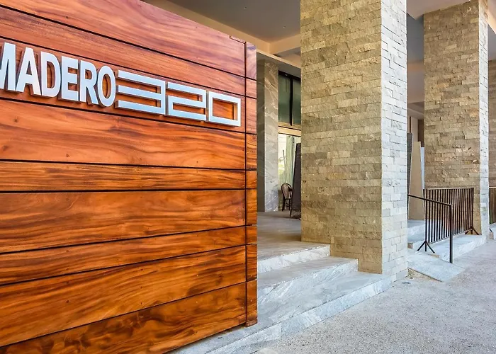 Madero 320 - 310 Hotel Puerto Vallarta