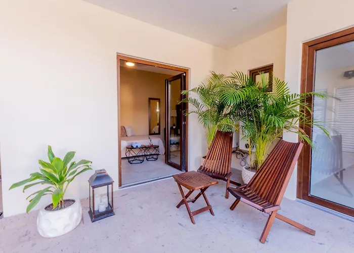 Casa Victoria Malecon - Adults Only Hotel Puerto Vallarta