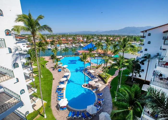 Puerto Vallarta HotelsVamar Vallarta All Inclusive Marina & Beach