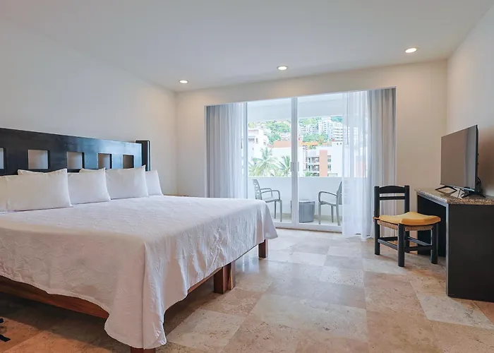 Delfin Beachfront Resort - Downtown Puerto Vallarta Optional All-Inclusive